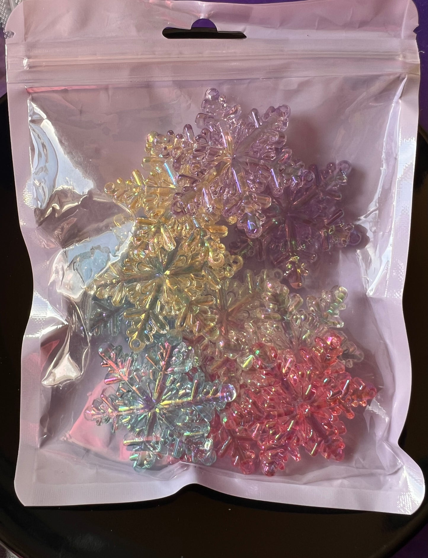 Acrylic snowflake charm mix